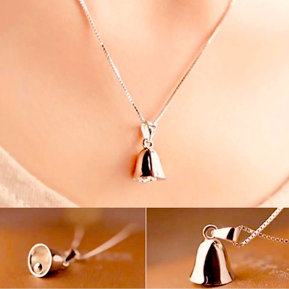 ✨✨.925 Sterling Silver Bell Necklace✨✨ - Picture 3 of 3